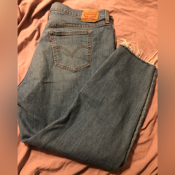 ❤️ *LEVI’S* RED TAB WEDGIE SKINNY JEANS 20W!❤️ - Picture 11 of 12